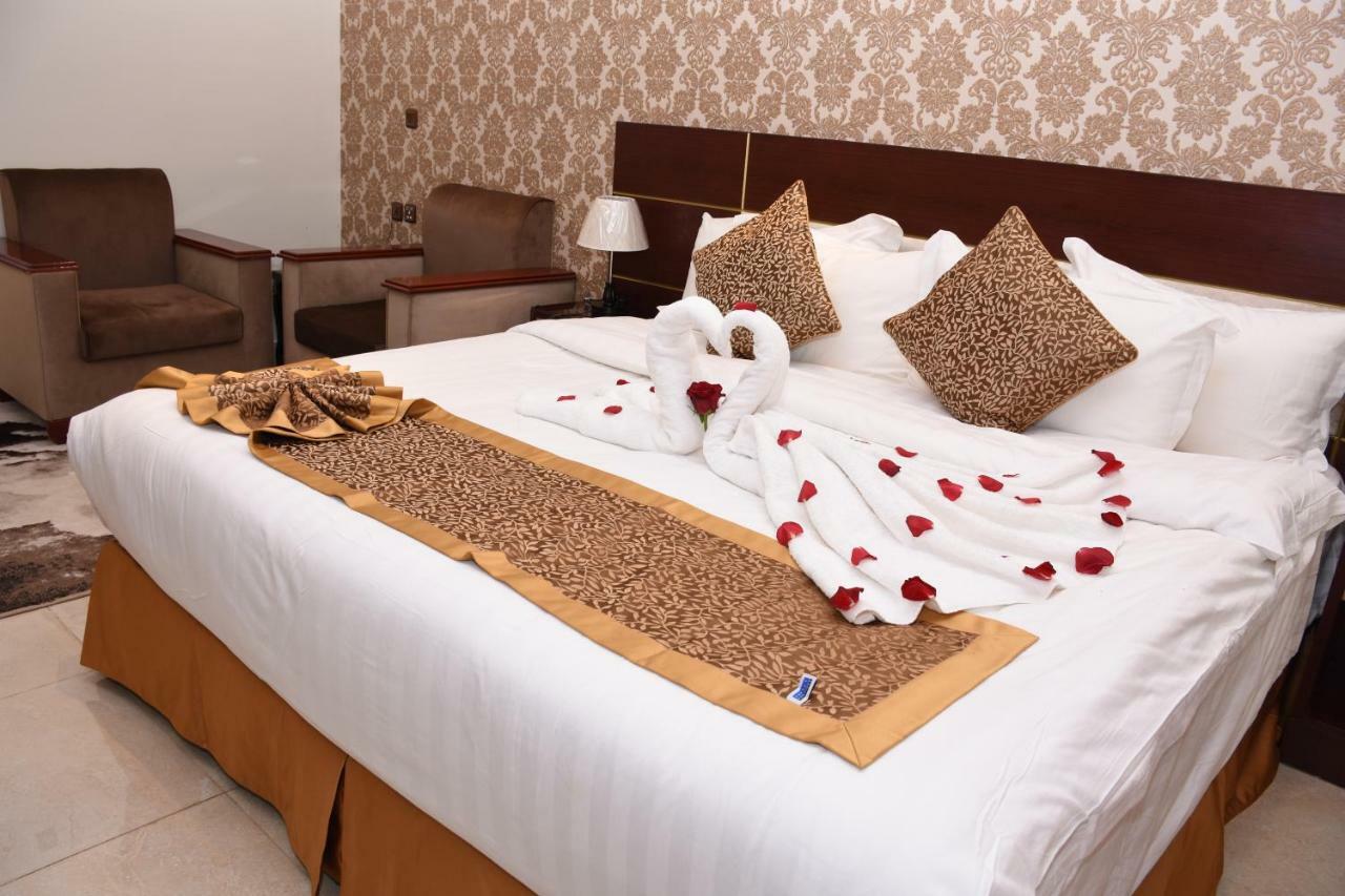 Pearl Palace Hotel Suits Медина Екстериор снимка